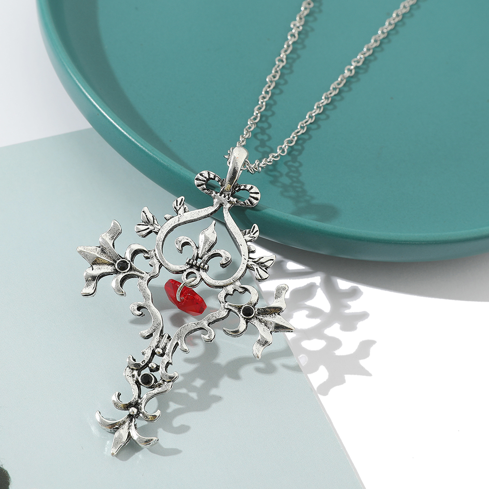Vintage Fashion Theme - Fashion Exquisite Necklace Vintage Sacred Heart