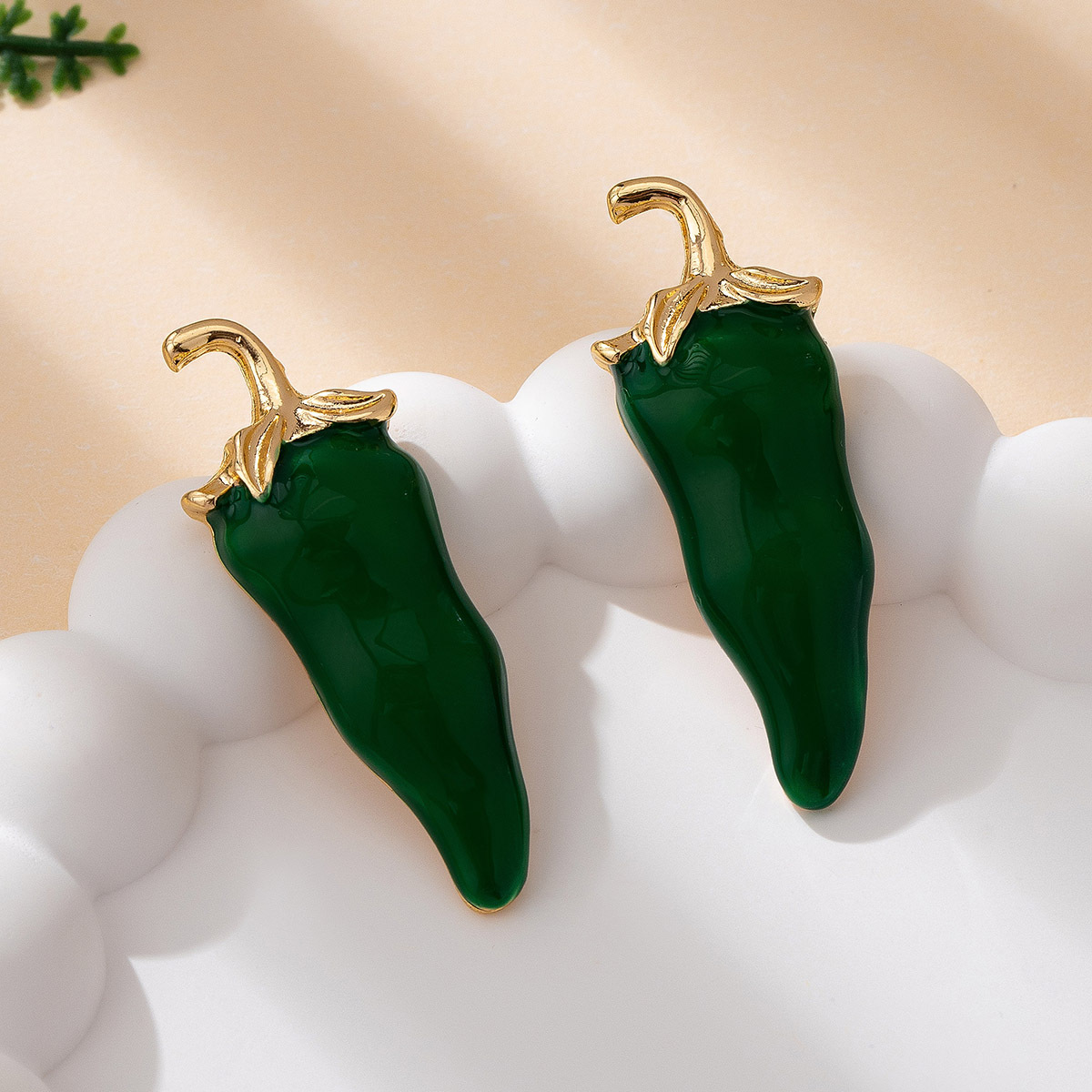 Quirky Chili Stud Earrings Wom – обзор и цена Quirky Vintage Fashion