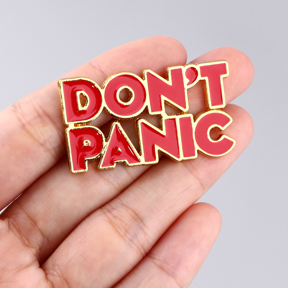 Vintage Enamel Pin Brooch Funn – обзор и цена Vintage Fashion Theme